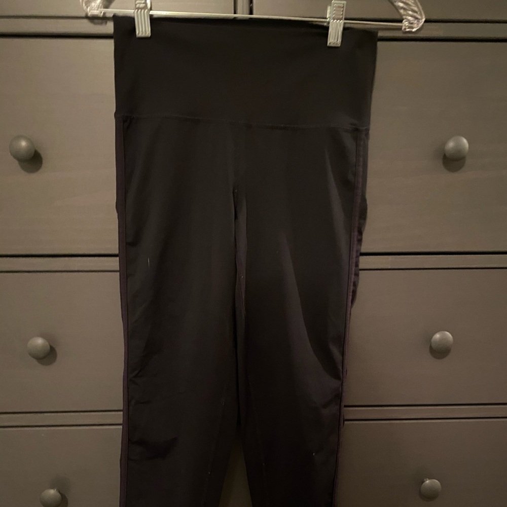 Aerie Chill Play Move Leggings 7/8 Length